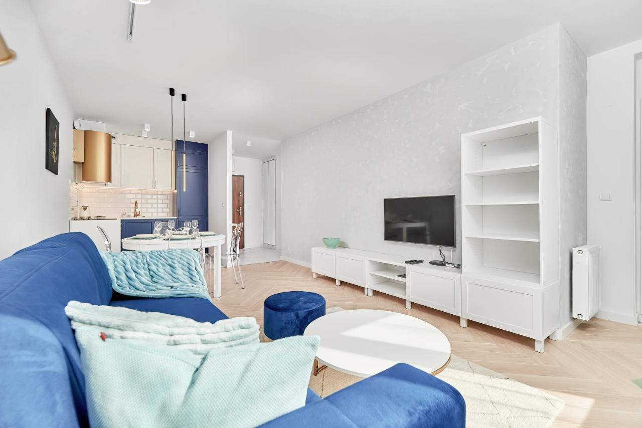 Exclusive Apartments Gwiazdzista With Free Garage Wroclaw By Noclegi Renters Exteriér fotografie