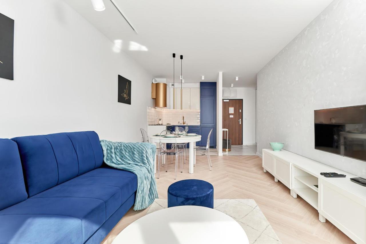 Exclusive Apartments Gwiazdzista With Free Garage Wroclaw By Noclegi Renters Exteriér fotografie