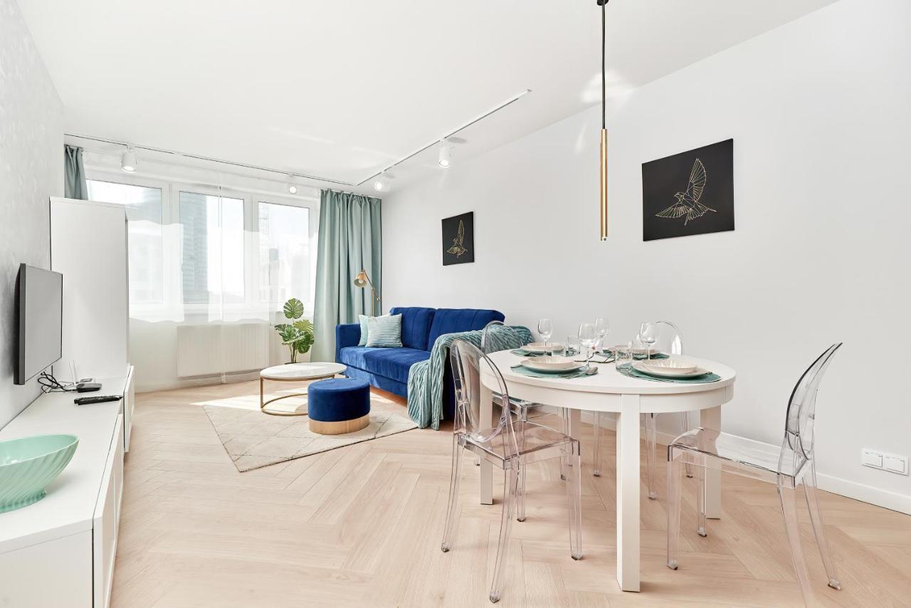 Exclusive Apartments Gwiazdzista With Free Garage Wroclaw By Noclegi Renters Exteriér fotografie